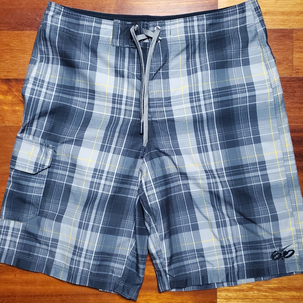 Mens Nike Board shorts